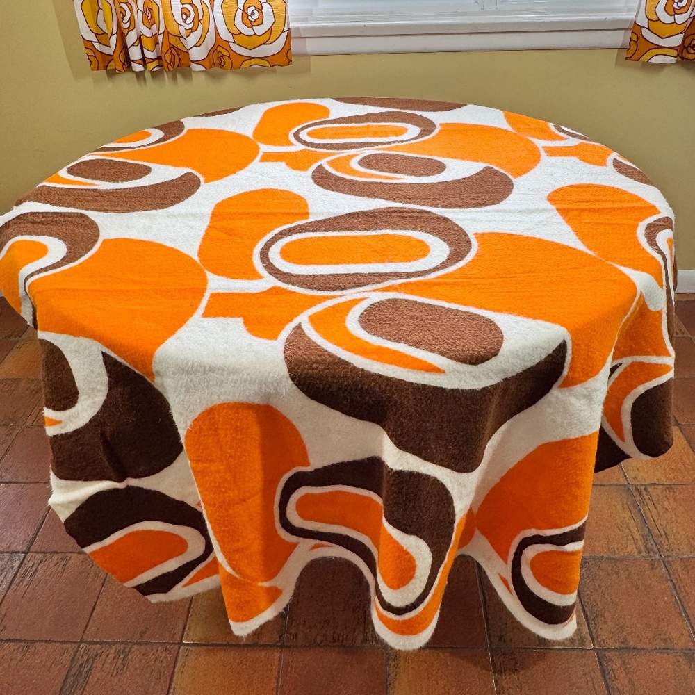 Vintage 60s blanket, sides cut, groovy orange and brown fleece remnant